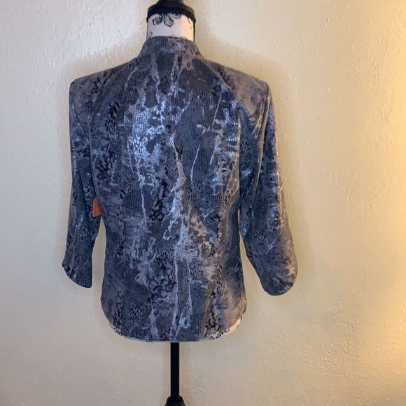 Blazer  9/1 - Picture 3 of 7